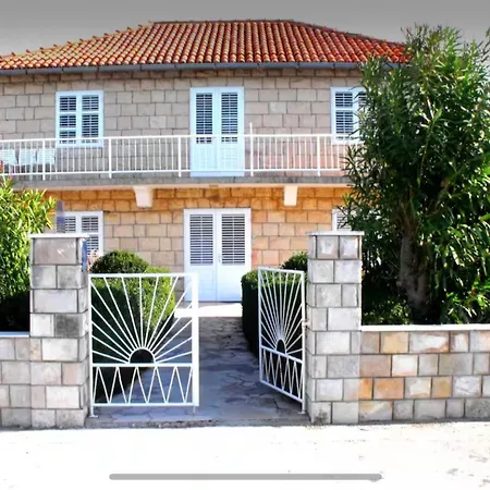 House Cavtat
